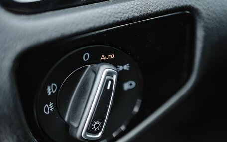 Volkswagen Golf VII, 2018 год, 1 949 000 рублей, 15 фотография