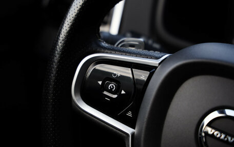 Volvo XC90 II рестайлинг, 2018 год, 4 299 000 рублей, 13 фотография