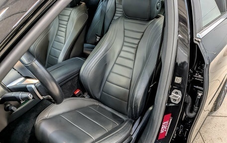 Mercedes-Benz E-Класс, 2020 год, 4 500 000 рублей, 20 фотография