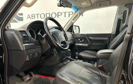 Mitsubishi Pajero IV, 2015 год, 2 199 000 рублей, 14 фотография