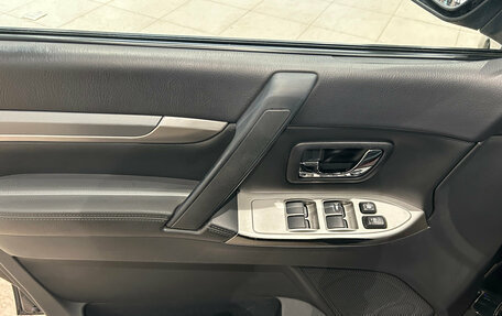 Mitsubishi Pajero IV, 2015 год, 2 199 000 рублей, 15 фотография