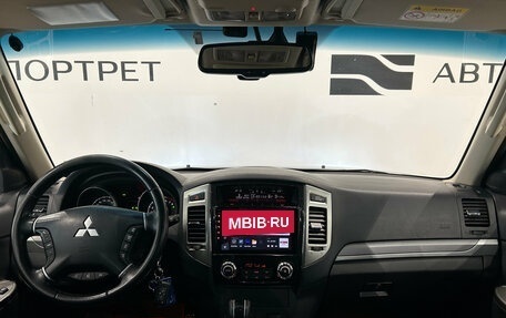 Mitsubishi Pajero IV, 2015 год, 2 199 000 рублей, 16 фотография