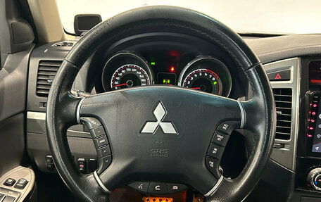 Mitsubishi Pajero IV, 2015 год, 2 199 000 рублей, 20 фотография