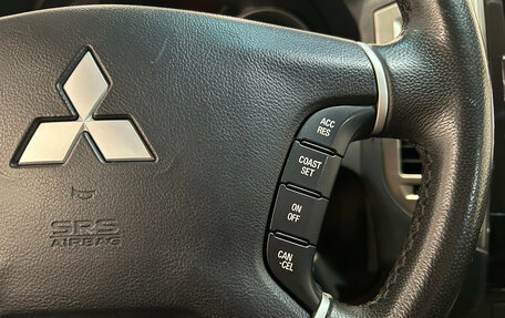 Mitsubishi Pajero IV, 2015 год, 2 199 000 рублей, 22 фотография