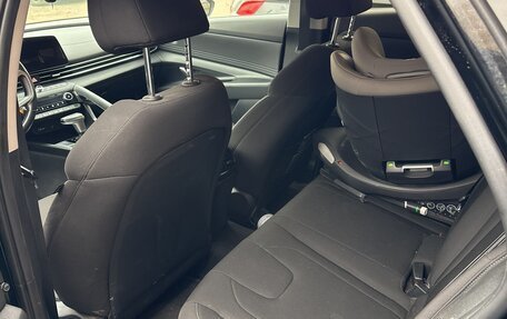 Hyundai Elantra, 2021 год, 2 200 000 рублей, 8 фотография