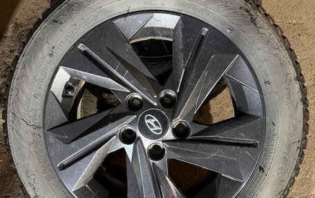 Hyundai Elantra, 2021 год, 2 200 000 рублей, 16 фотография