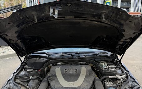 Mercedes-Benz E-Класс, 2011 год, 1 280 000 рублей, 20 фотография