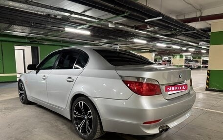 BMW 5 серия, 2006 год, 1 150 000 рублей, 17 фотография