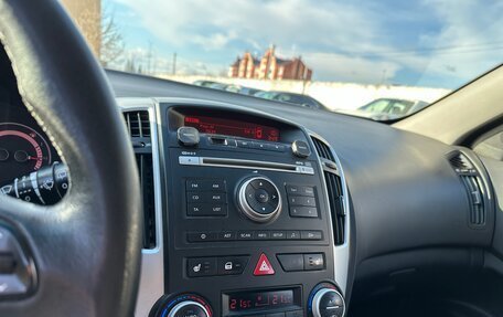 KIA cee'd I рестайлинг, 2010 год, 745 000 рублей, 18 фотография