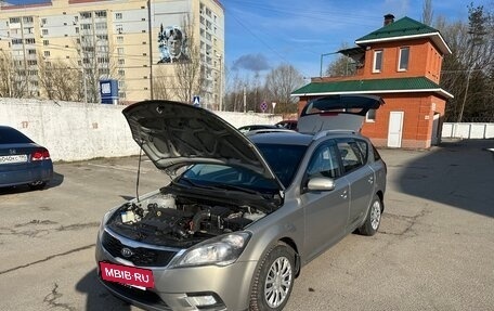 KIA cee'd I рестайлинг, 2010 год, 745 000 рублей, 23 фотография