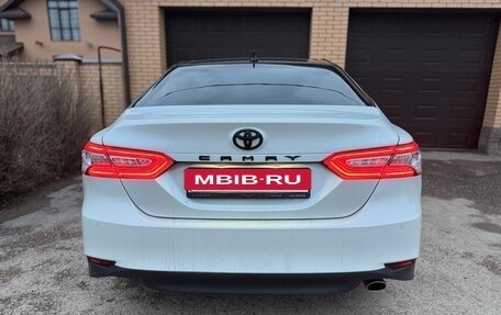 Toyota Camry, 2021 год, 3 090 000 рублей, 4 фотография