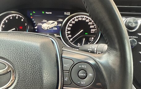 Toyota Camry, 2021 год, 3 090 000 рублей, 8 фотография