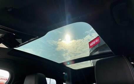 Land Rover Range Rover Velar I, 2022 год, 5 999 000 рублей, 5 фотография