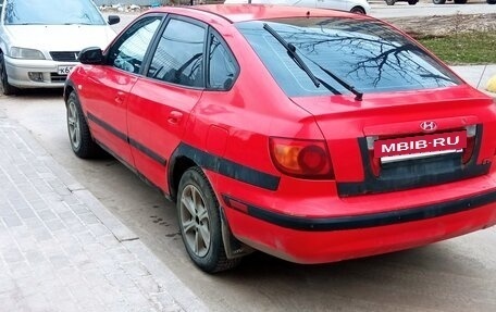 Hyundai Elantra III, 2002 год, 300 000 рублей, 2 фотография