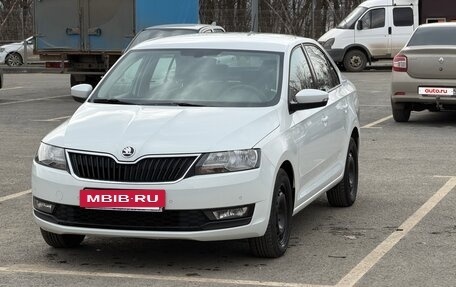 Skoda Rapid I, 2019 год, 1 080 000 рублей, 2 фотография