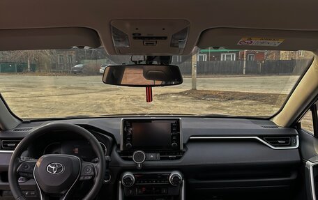 Toyota RAV4, 2020 год, 3 400 000 рублей, 13 фотография