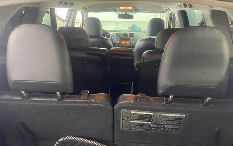 Toyota Highlander III, 2012 год, 2 100 000 рублей, 21 фотография