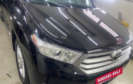 Toyota Highlander III, 2012 год, 2 100 000 рублей, 11 фотография