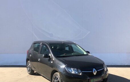 Renault Sandero II рестайлинг, 2016 год, 715 000 рублей, 3 фотография