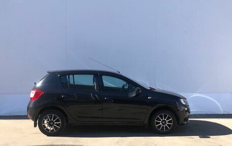 Renault Sandero II рестайлинг, 2016 год, 715 000 рублей, 4 фотография