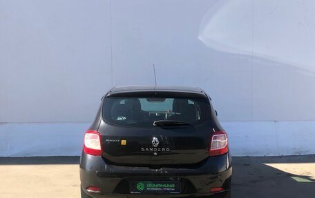 Renault Sandero II рестайлинг, 2016 год, 715 000 рублей, 6 фотография