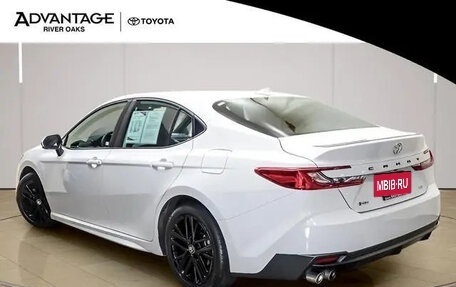 Toyota Camry, 2025 год, 5 600 000 рублей, 2 фотография