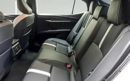 Toyota Camry, 2025 год, 5 600 000 рублей, 9 фотография