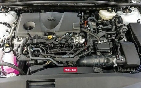 Toyota Camry, 2025 год, 5 600 000 рублей, 15 фотография