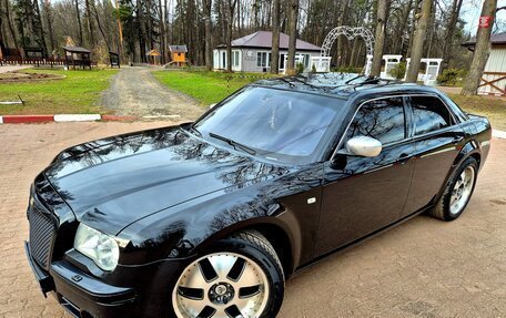 Chrysler 300C II, 2005 год, 1 095 000 рублей, 4 фотография