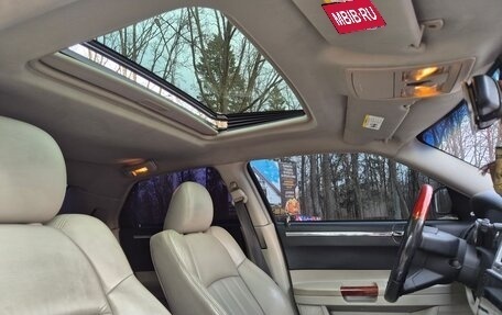 Chrysler 300C II, 2005 год, 1 095 000 рублей, 21 фотография