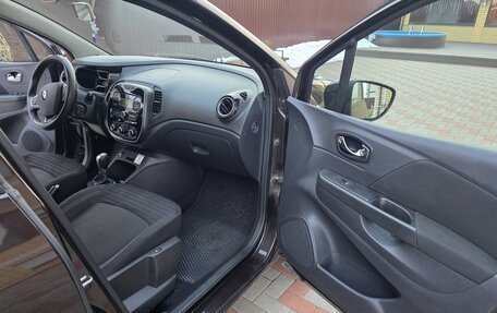 Renault Kaptur I рестайлинг, 2017 год, 1 390 000 рублей, 12 фотография