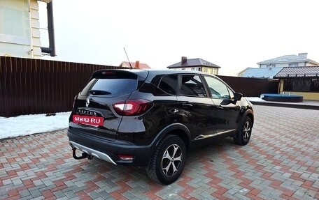 Renault Kaptur I рестайлинг, 2017 год, 1 390 000 рублей, 3 фотография