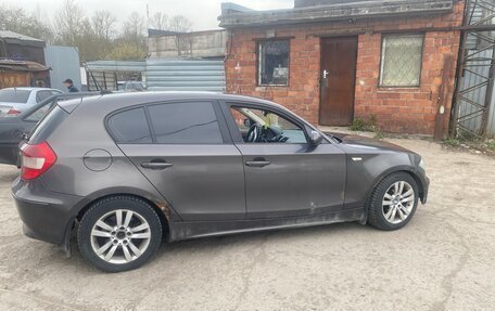 BMW 1 серия, 2006 год, 370 000 рублей, 5 фотография