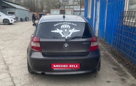 BMW 1 серия, 2006 год, 370 000 рублей, 4 фотография