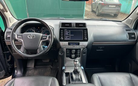 Toyota Land Cruiser Prado 150 рестайлинг 2, 2021 год, 5 850 000 рублей, 12 фотография