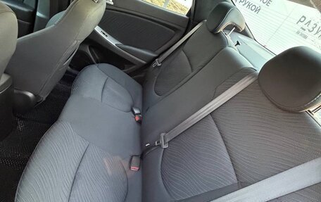 Hyundai Solaris II рестайлинг, 2016 год, 1 300 000 рублей, 7 фотография