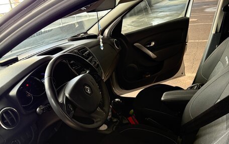 Renault Sandero II рестайлинг, 2017 год, 1 080 000 рублей, 9 фотография