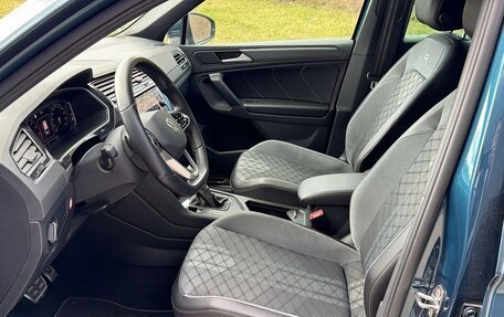 Volkswagen Tiguan II, 2022 год, 3 320 000 рублей, 18 фотография