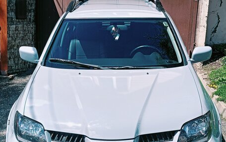 Mitsubishi Outlander III рестайлинг 3, 2006 год, 700 000 рублей, 1 фотография