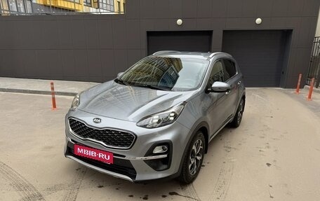 KIA Sportage IV рестайлинг, 2021 год, 2 250 000 рублей, 1 фотография