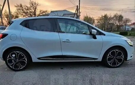 Renault Clio IV рестайлинг, 2018 год, 1 320 000 рублей, 3 фотография