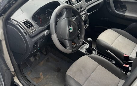 Skoda Fabia II, 2009 год, 220 000 рублей, 1 фотография