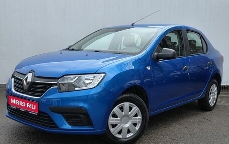 Renault Logan II, 2018 год, 1 045 000 рублей, 1 фотография