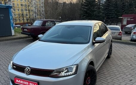 Volkswagen Jetta VI, 2014 год, 1 800 000 рублей, 1 фотография