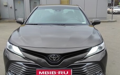 Toyota Camry, 2019 год, 2 475 000 рублей, 1 фотография