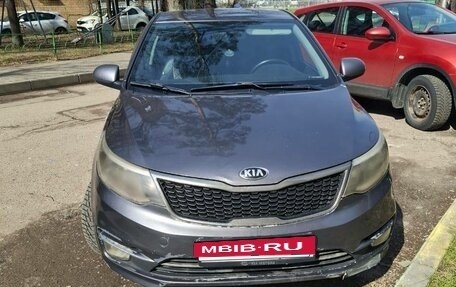 KIA Rio III рестайлинг, 2017 год, 600 000 рублей, 4 фотография