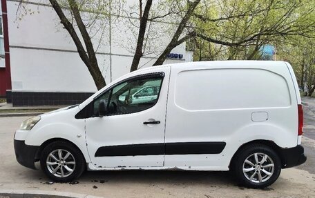 Peugeot Partner II рестайлинг 2, 2011 год, 335 000 рублей, 8 фотография