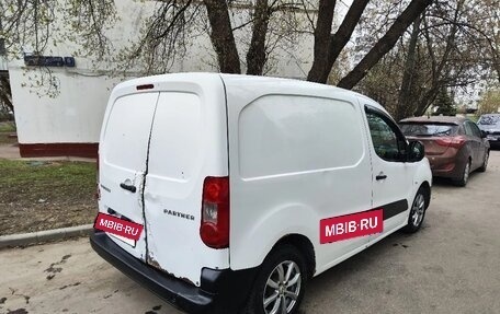 Peugeot Partner II рестайлинг 2, 2011 год, 335 000 рублей, 5 фотография