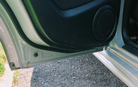 Mitsubishi Outlander III рестайлинг 3, 2006 год, 700 000 рублей, 6 фотография