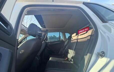 Volkswagen Tiguan II, 2023 год, 3 300 000 рублей, 17 фотография